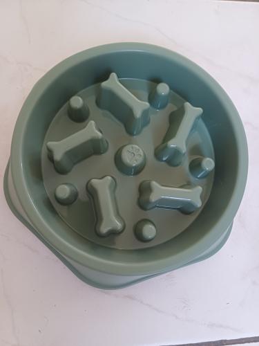 Gamelle anti-glouton